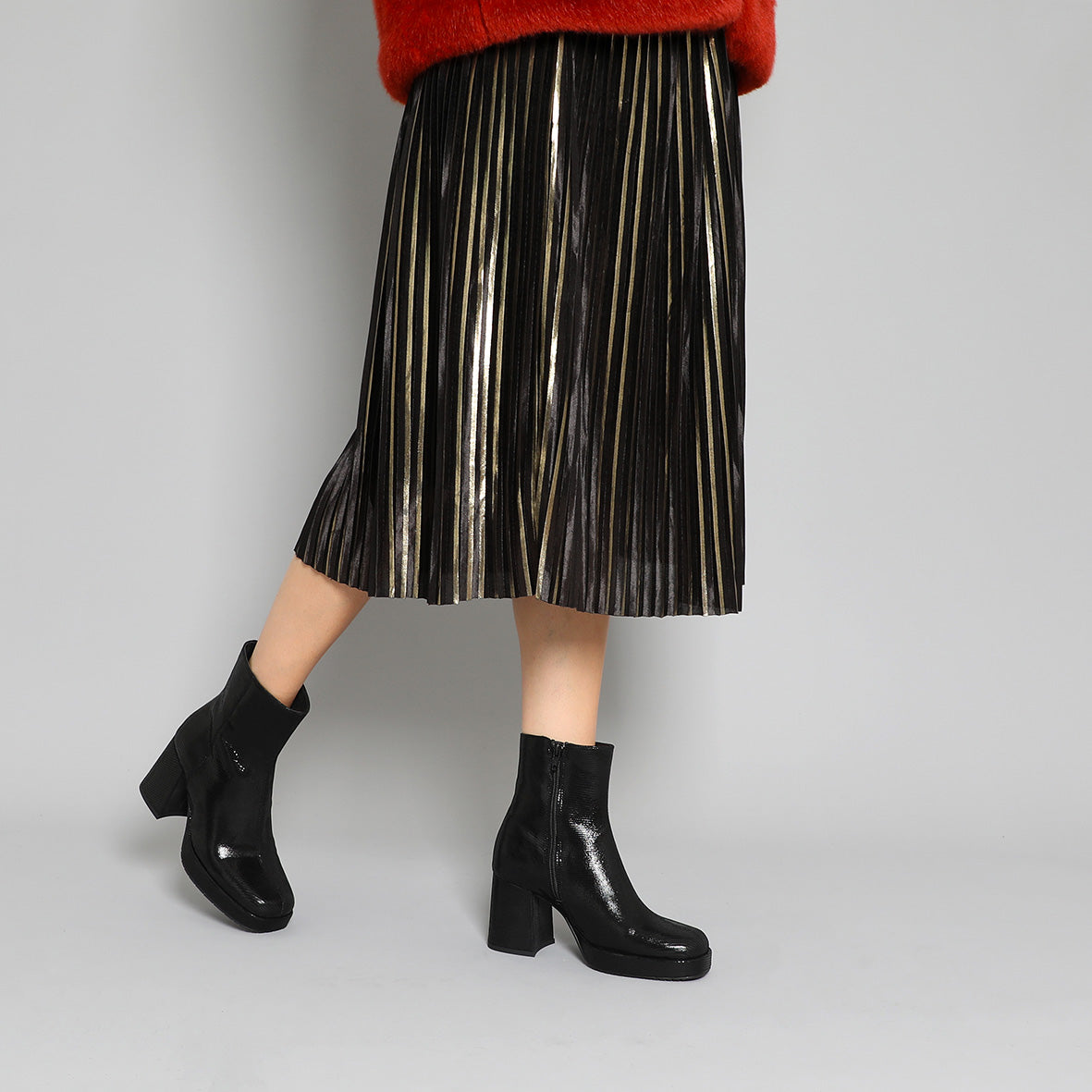 Sassy Black Metallic | ESSKA