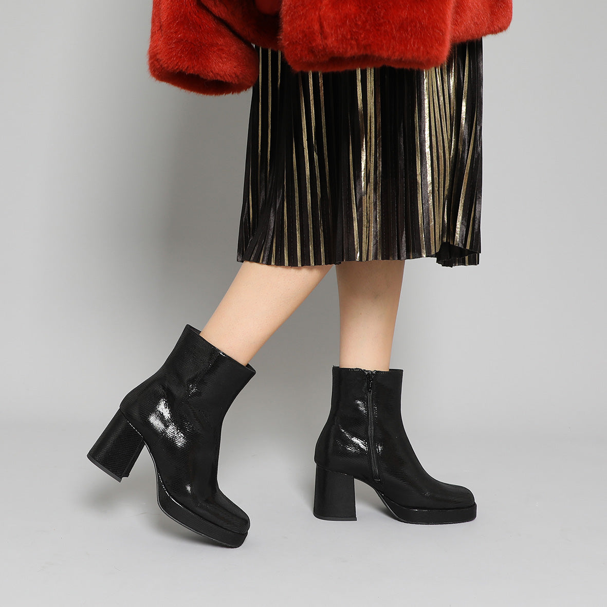 Sassy Black Metallic | ESSKA
