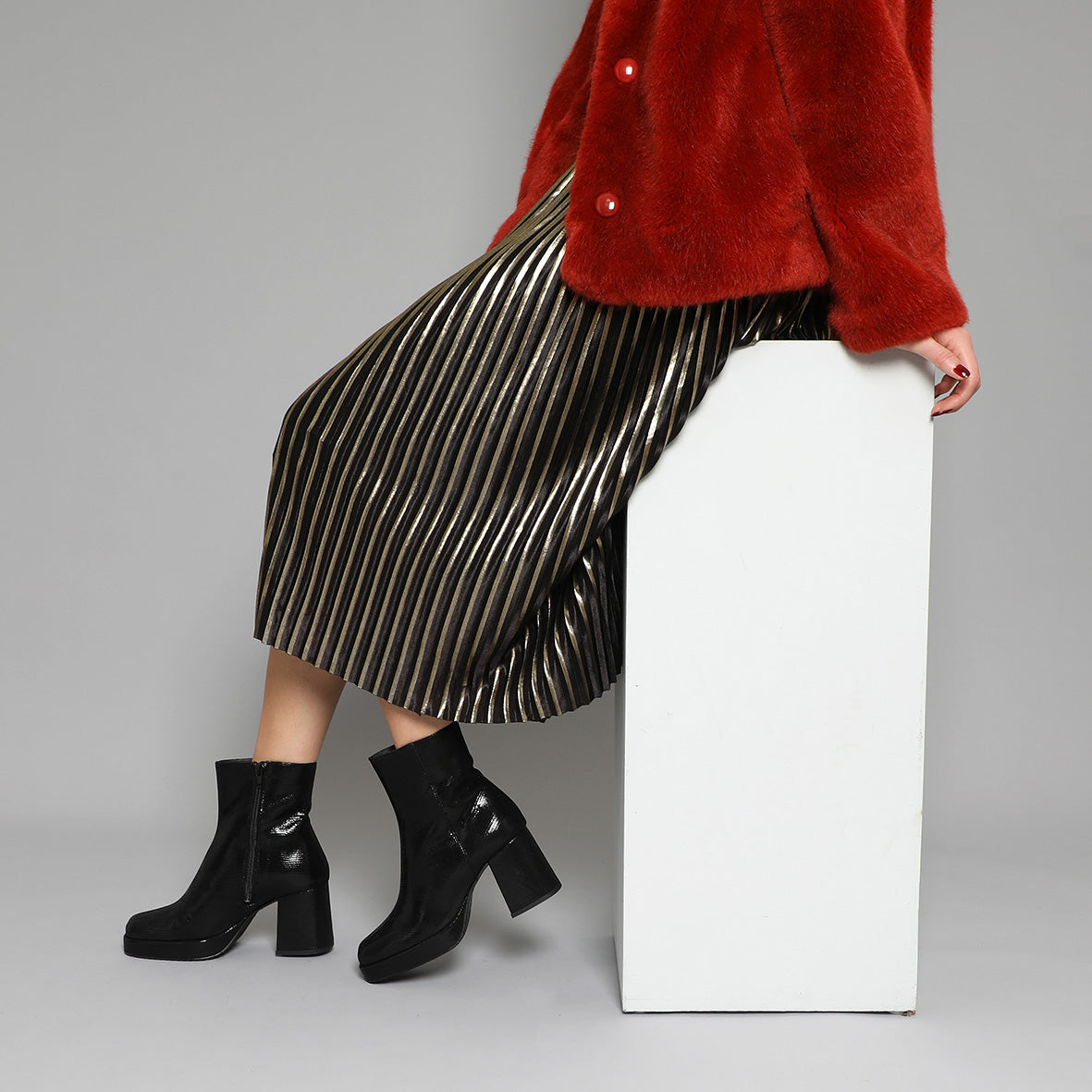 Sassy Black Metallic | ESSKA