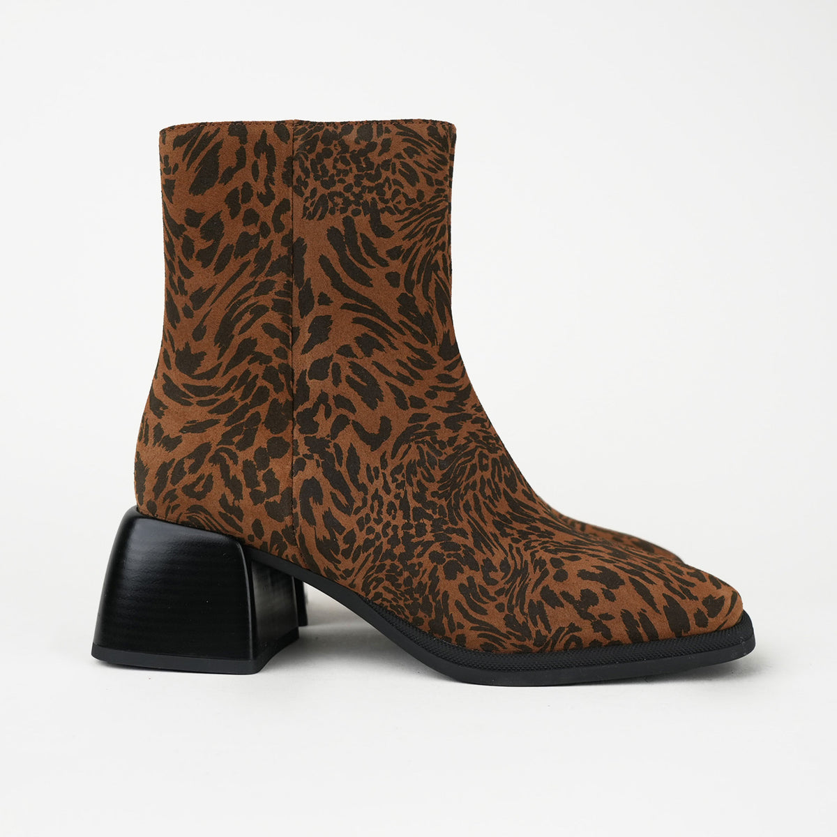 Samples Mid Boots