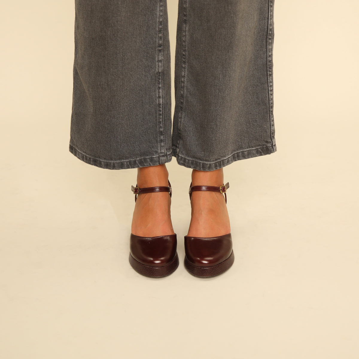 Aria Bordeaux Mid Shoe by Esska