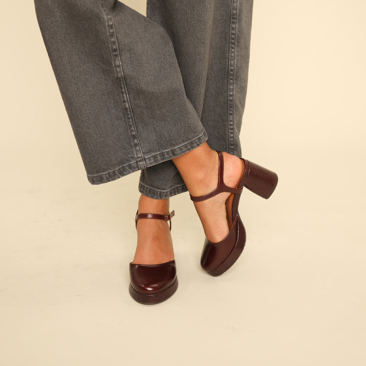 Aria Bordeaux Mid Shoe by Esska