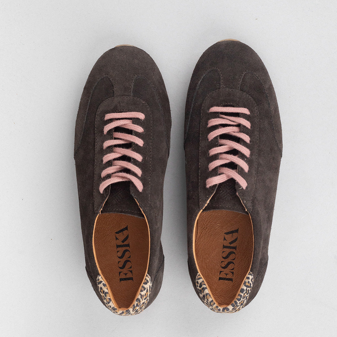 Benny Chocolate Trainer by Esska