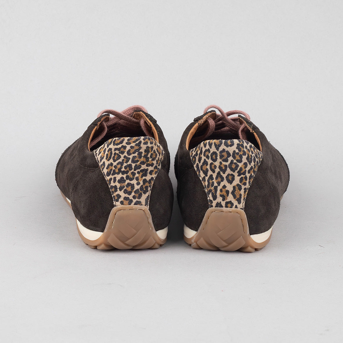 Benny Chocolate Trainer by Esska