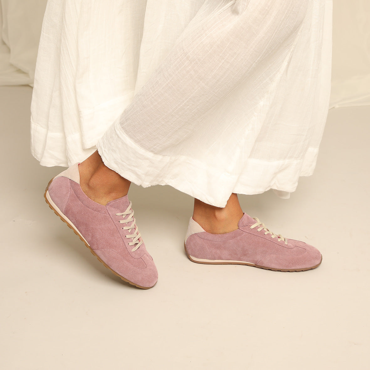Benny Rose Trainer by Esska