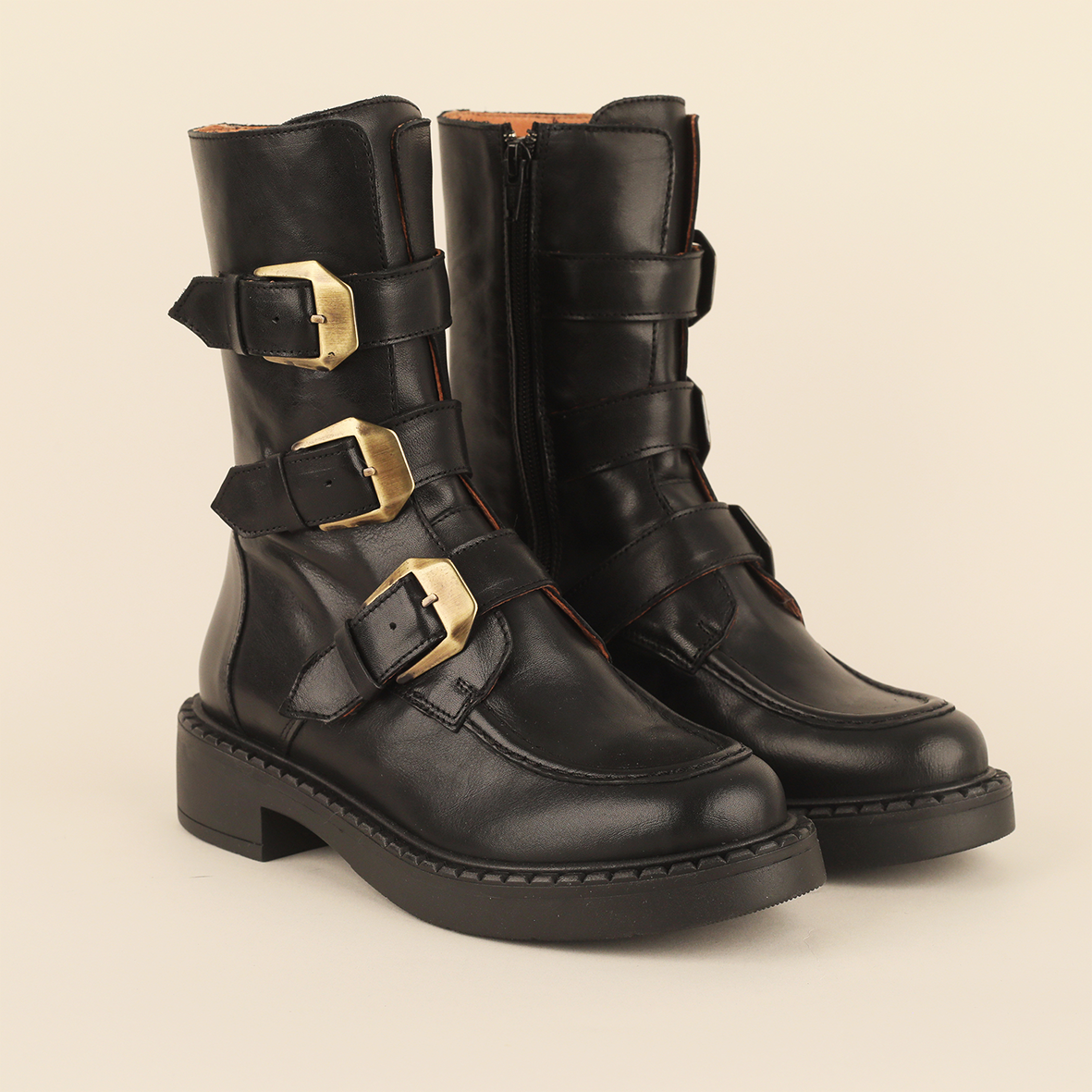 Birdie Black Flat Boot by Esska Shoes Ltd
