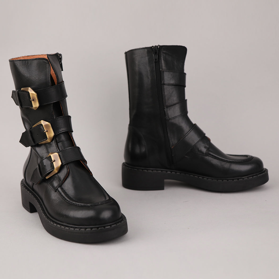 Birdie Black Flat Boot by Esska Shoes Ltd