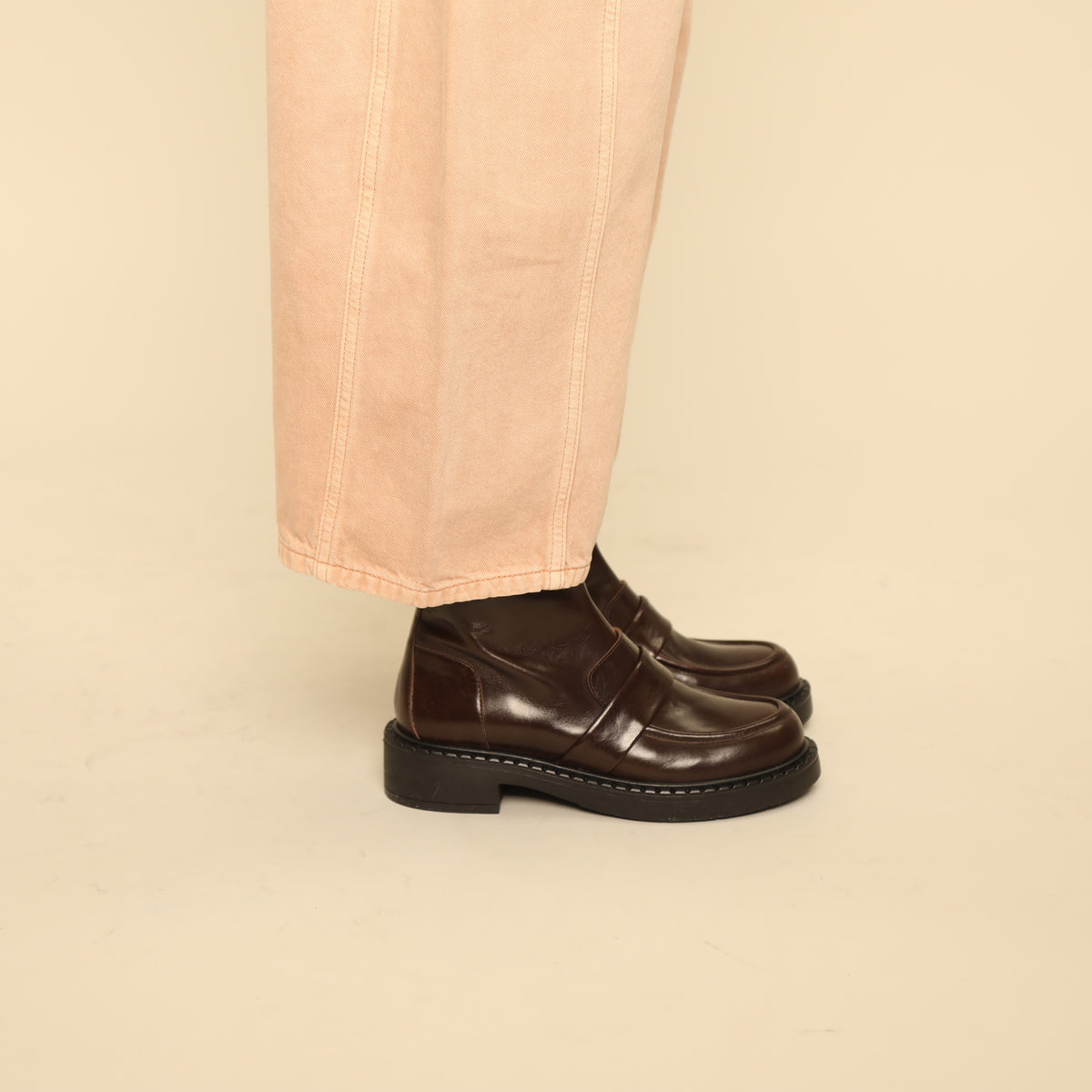 Bista Dark Brown