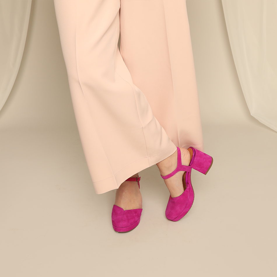 Carol Fuchsia Mid Shoe by Esska