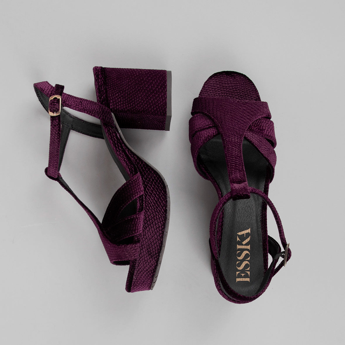 Charlie WIDE Velvet Dark Plum | ESSKA