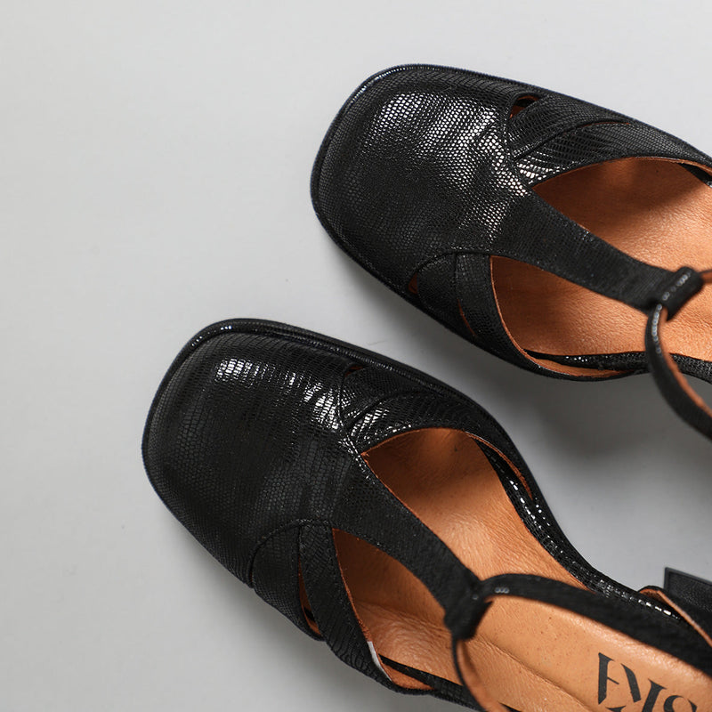 Chaza WIDE Black