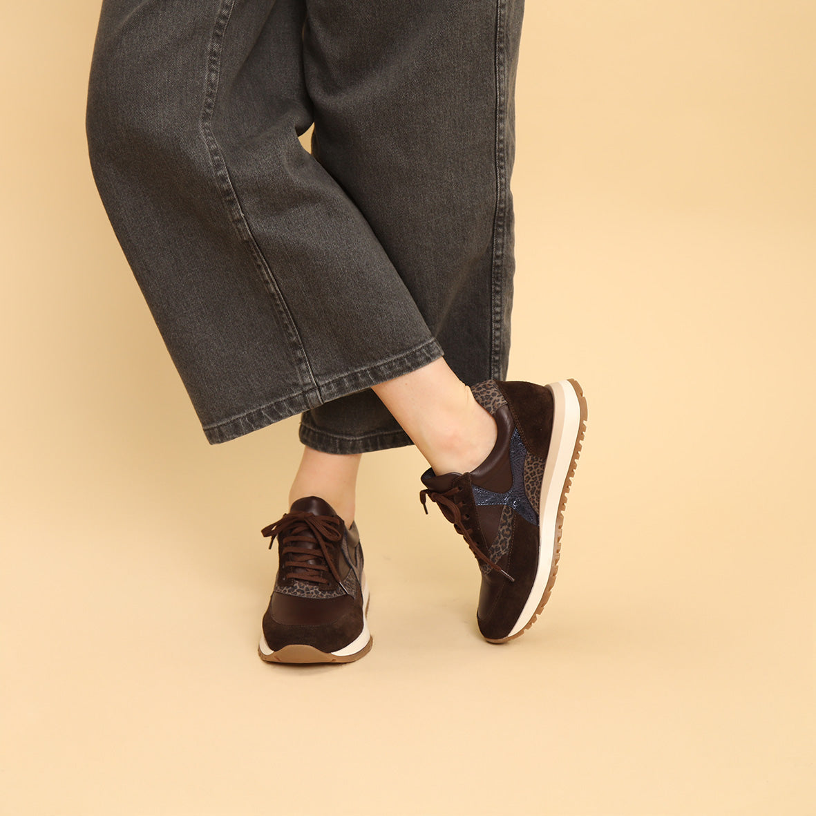 Cinda Dark Brown