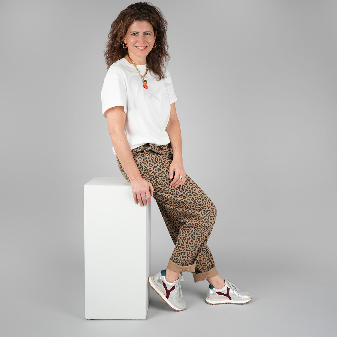 Cinda Vegan Silver Trainer by Esska