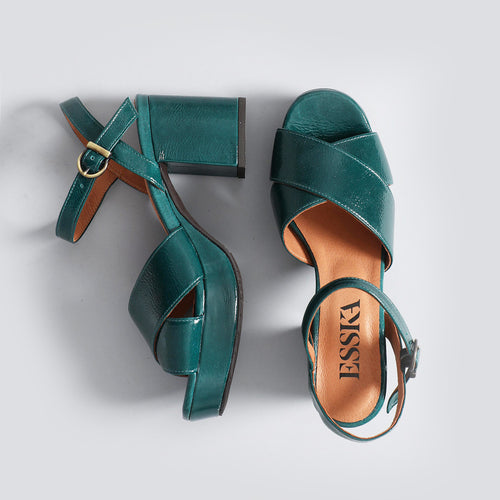 Esska Shoes, stylish and comfortable shoes for confident women