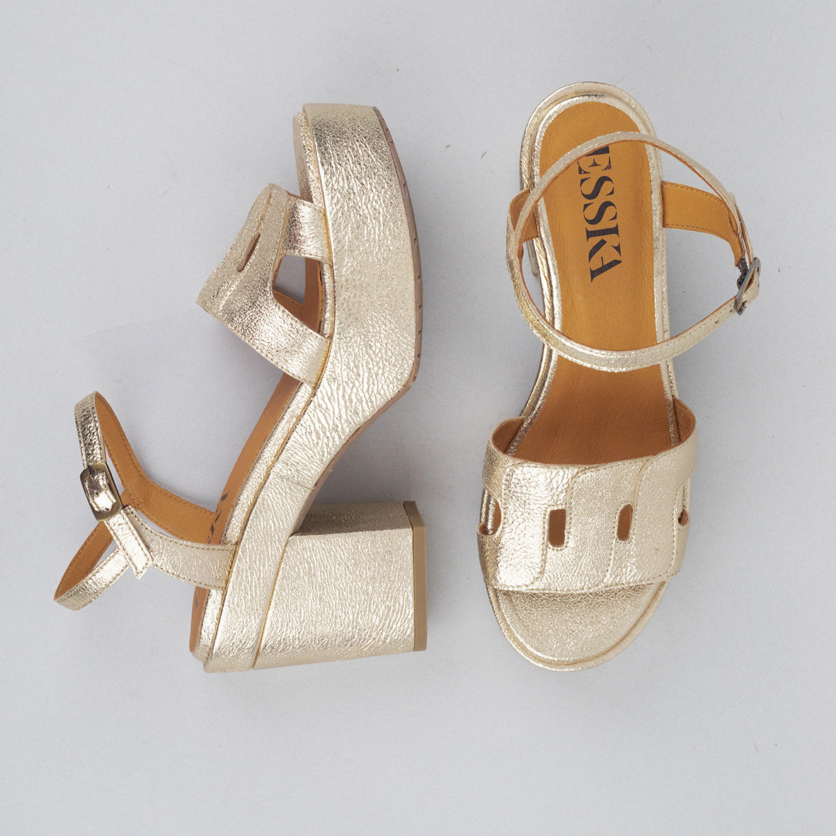 Donna Champagne Mid Sandal by Esska