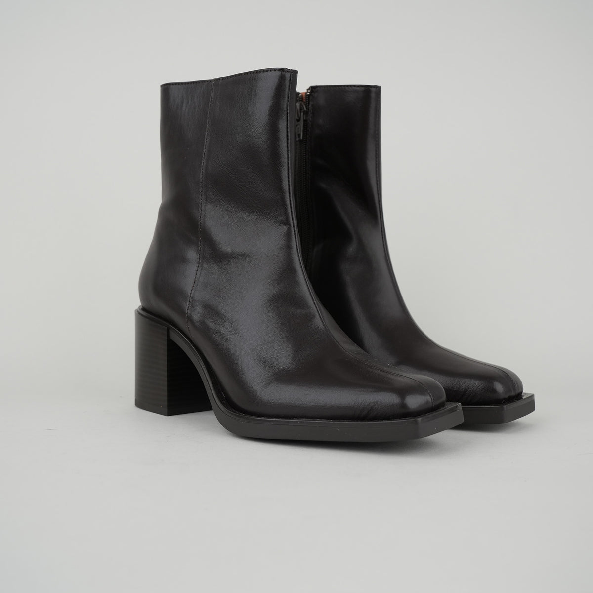 Sample - Ghalia Vegan Coffee - Size 37 (UK4)
