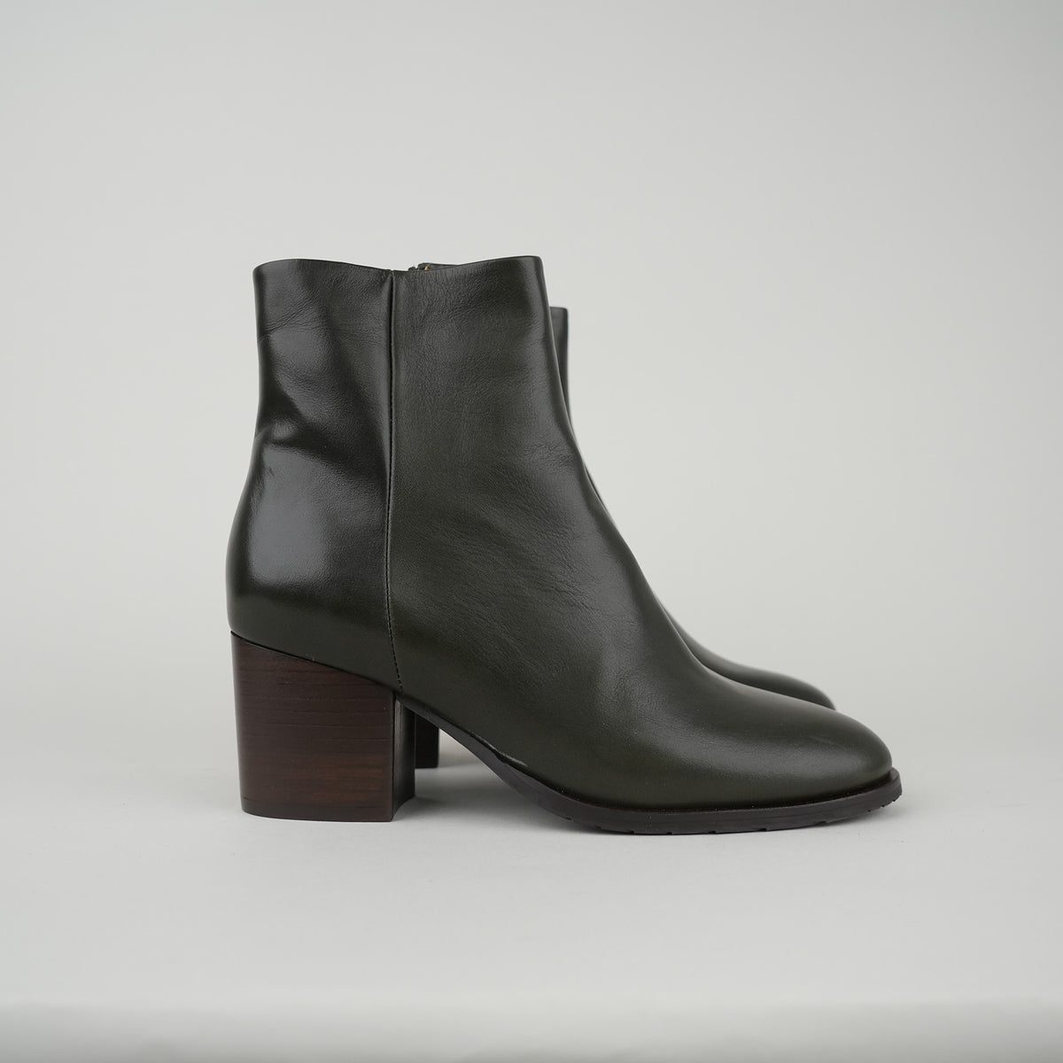 Sample - Natasha Khaki - Size 37 (UK4)