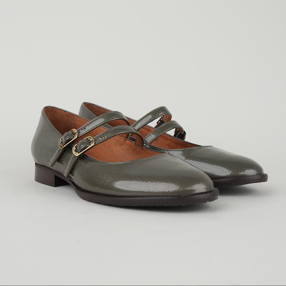 Sample - Anya Olive Patent - Size 37 (UK4)