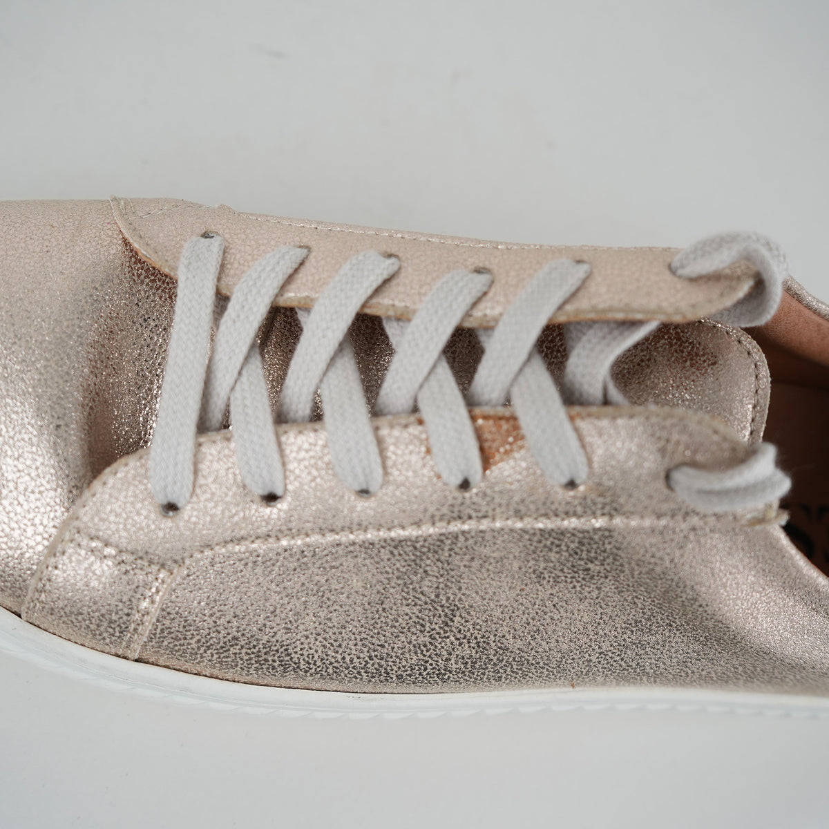 Sample - Nano Vegan Platinum - Size 37 (UK4)
