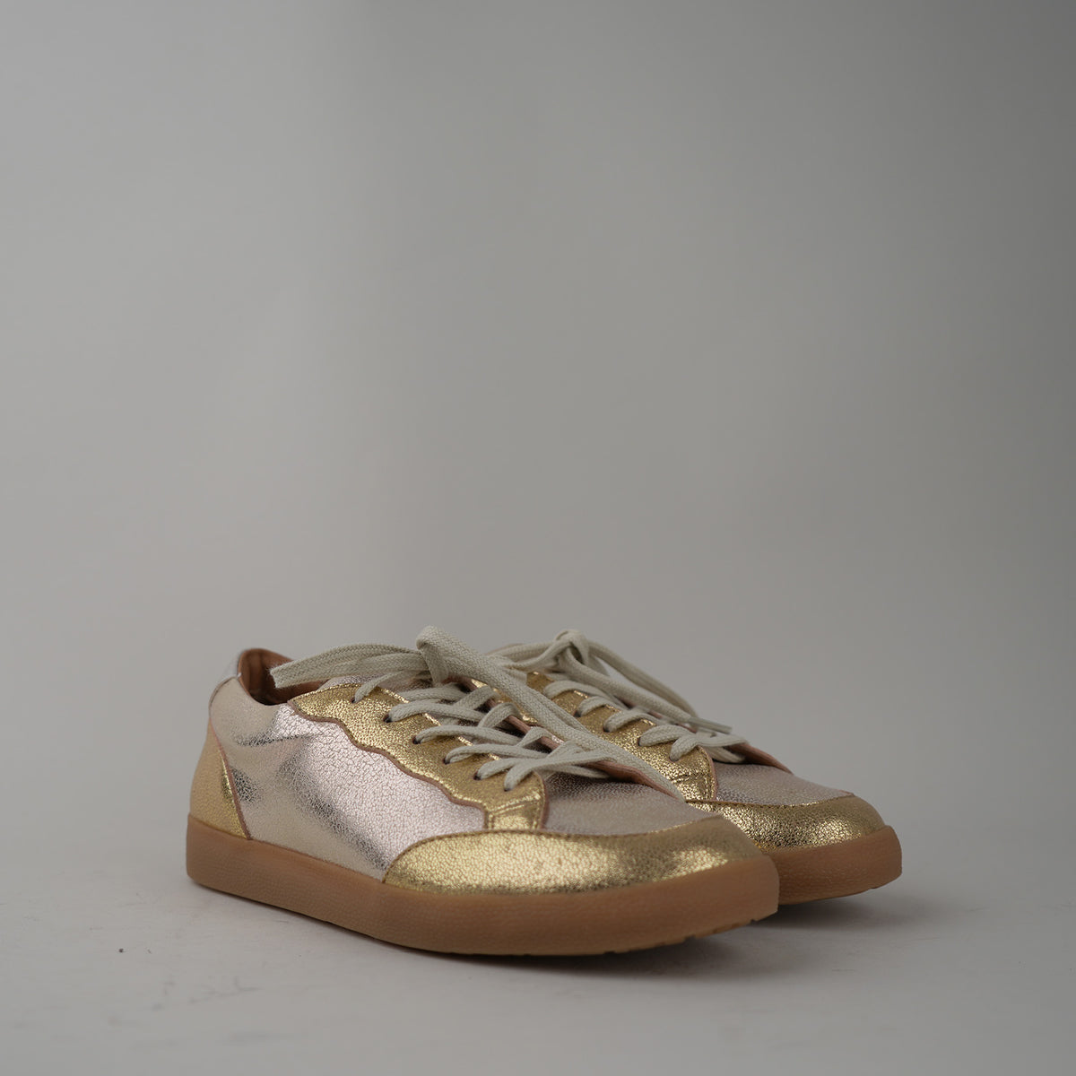 Sample - Olly Metallic Multi - Size 37 (UK4)