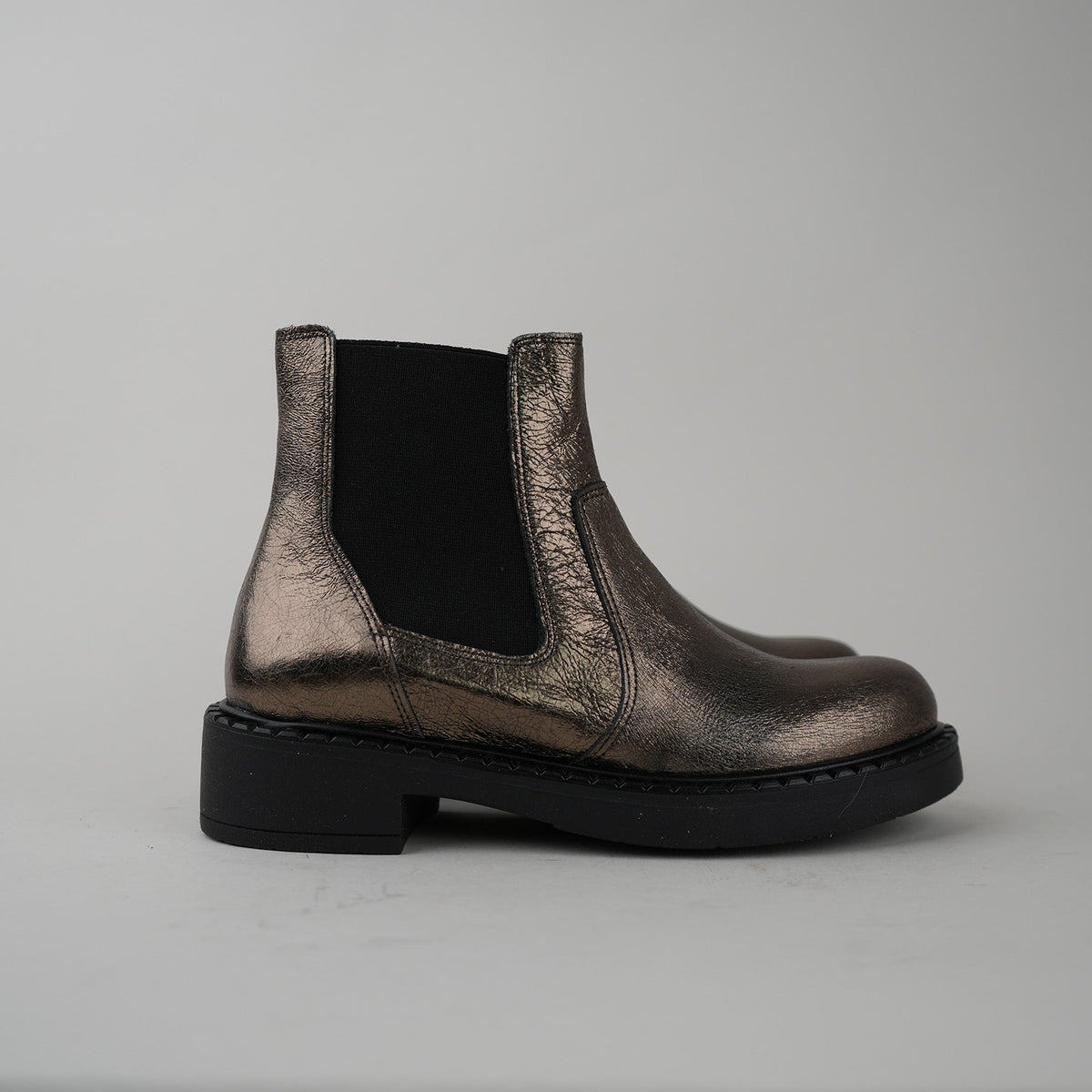 Sample - Bora Metallic Graphito - Size 37 (UK4)