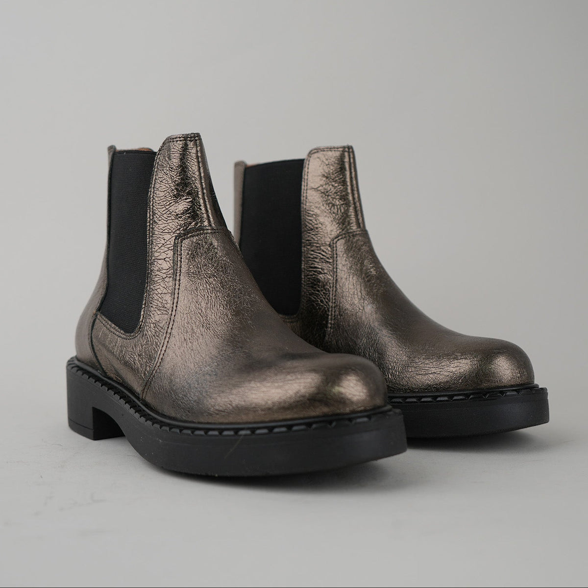 Sample - Bora Metallic Graphito - Size 37 (UK4)