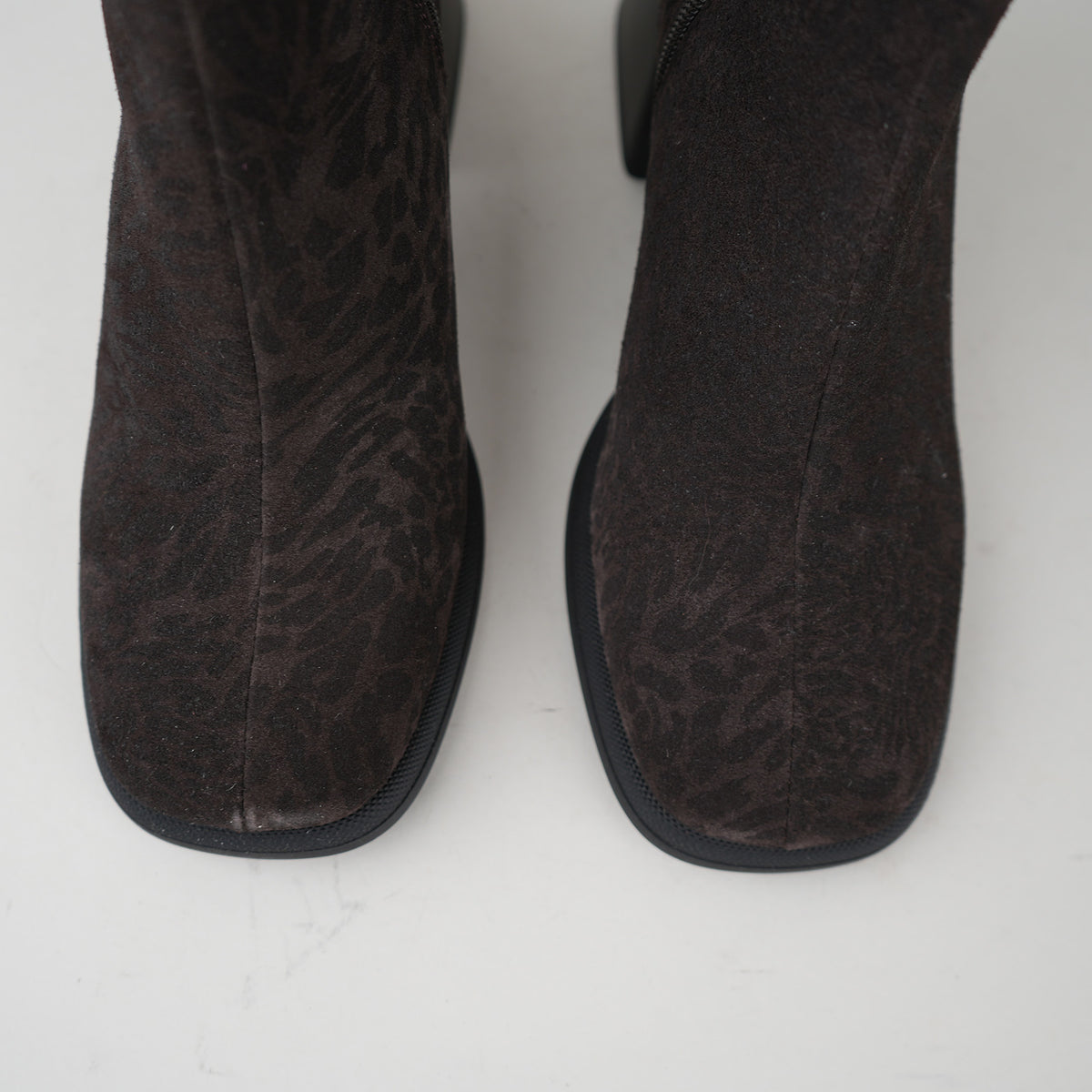 Sample - Quinn Leopard - Size 37 (UK4)
