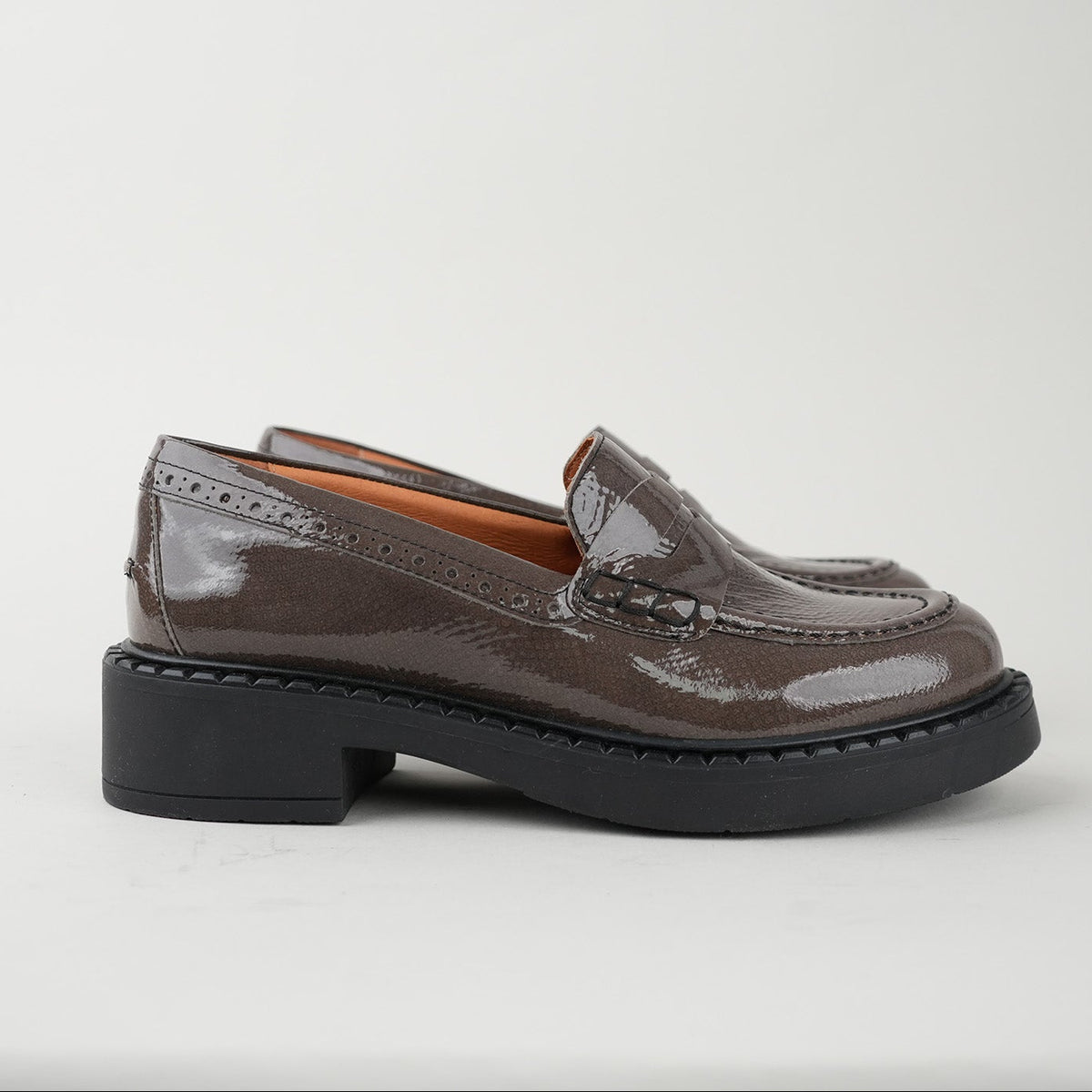 Sample - Ben Coffee Patent - Size 37 (UK4)