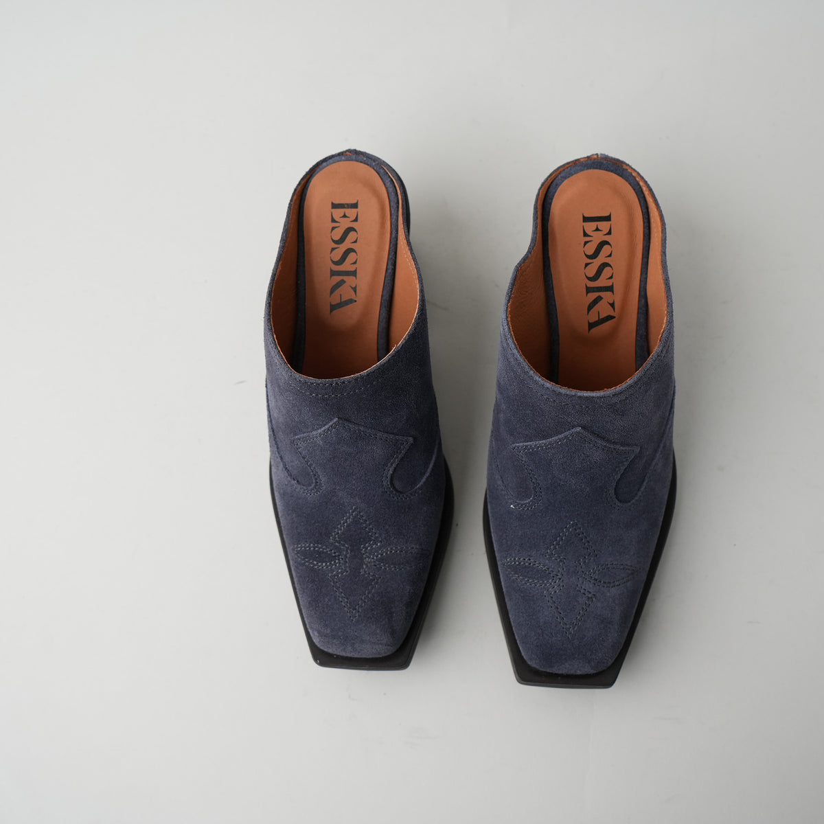 Sample - Gwenn Steel Blue - Size 37 (UK4)