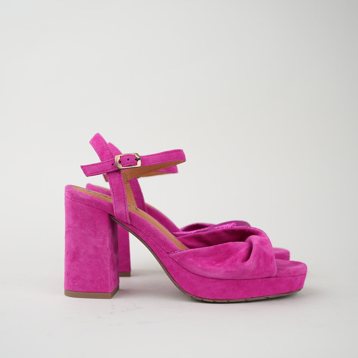 Sample - Vivi Fuchsia - Size 37 (UK4)