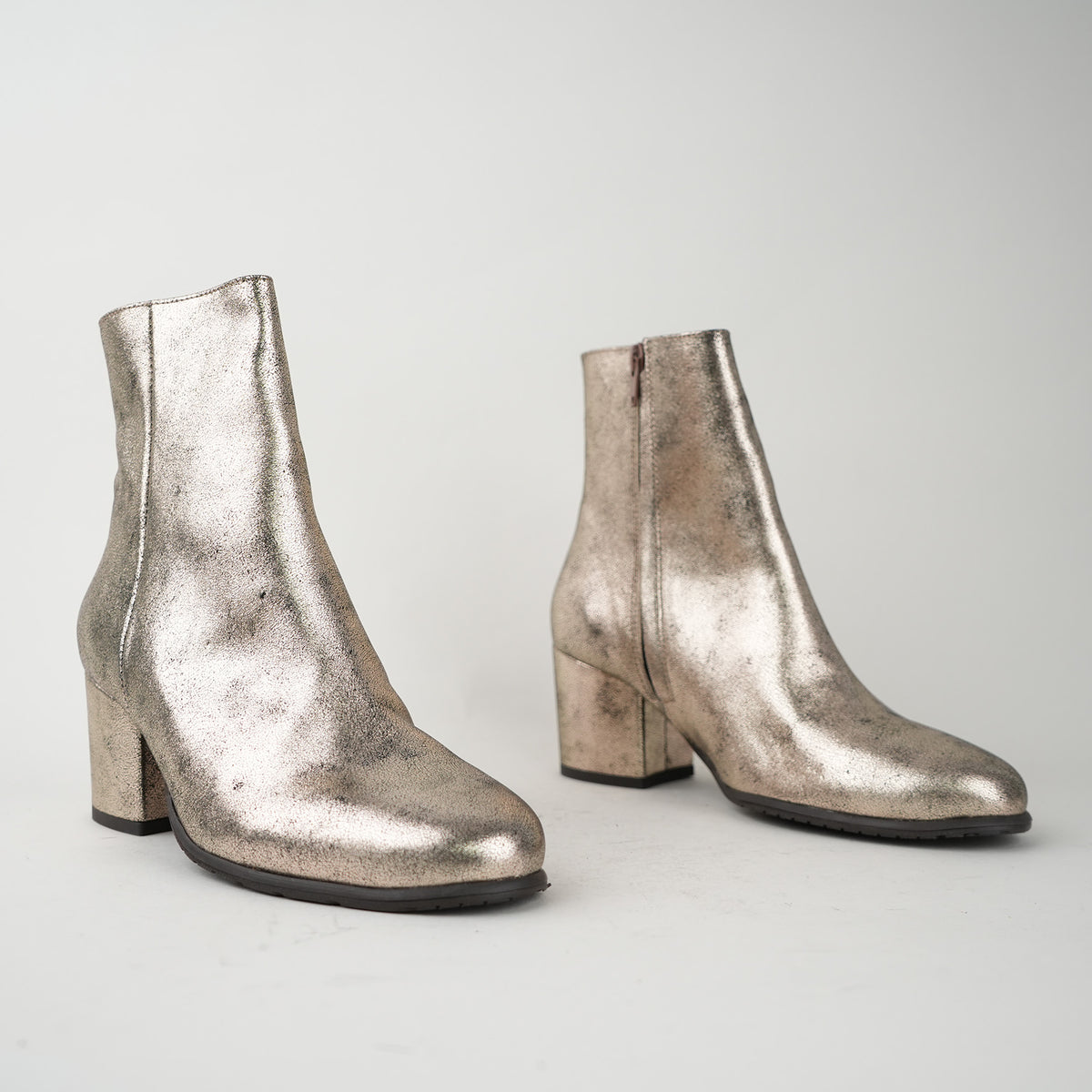 Sample - Rasa Pale Gold - Size 37 (UK4)