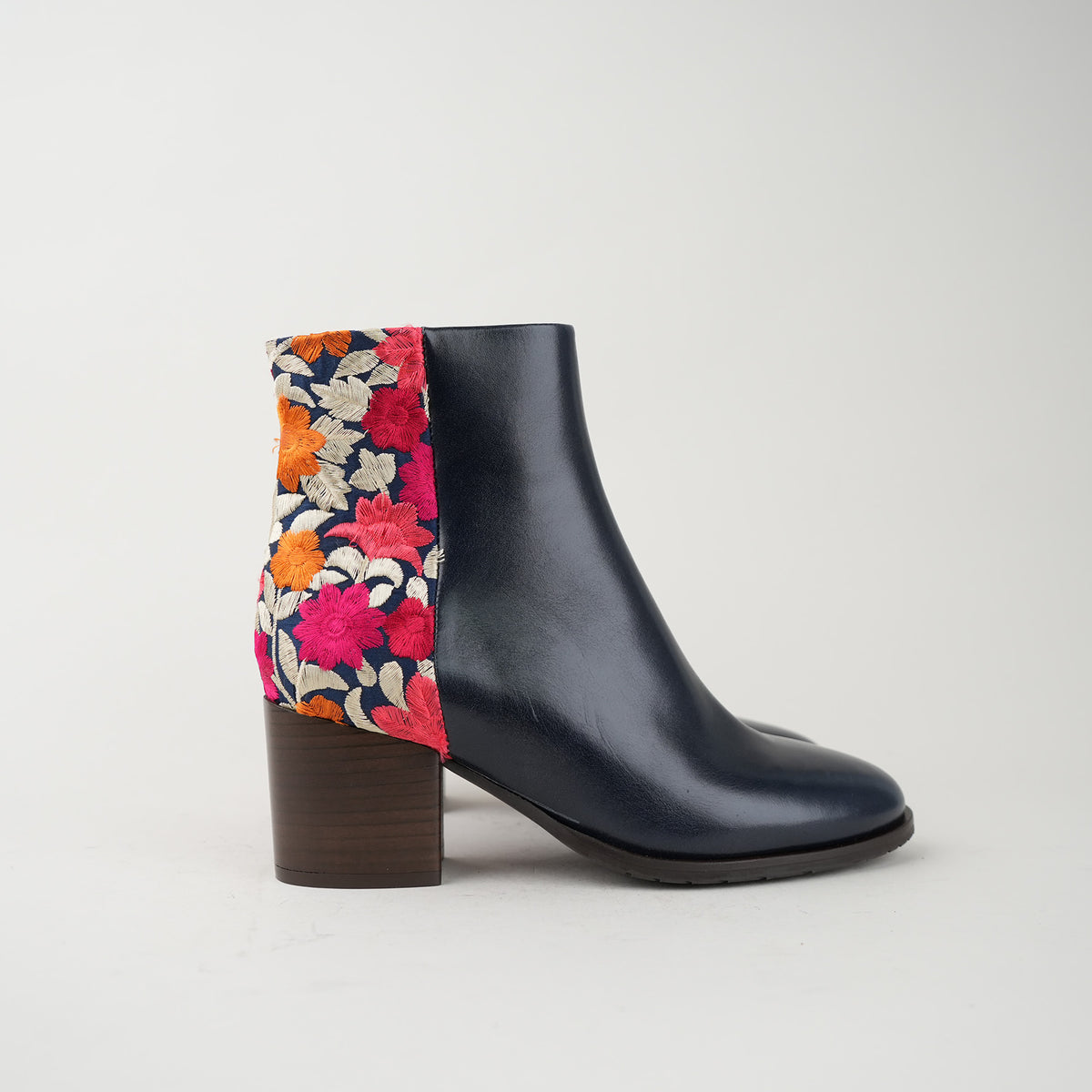 Sample - Natasha Navy Floral - Size 37 (UK4)