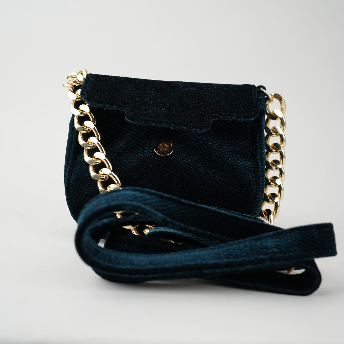 Sample - Romeo Velvet Teal