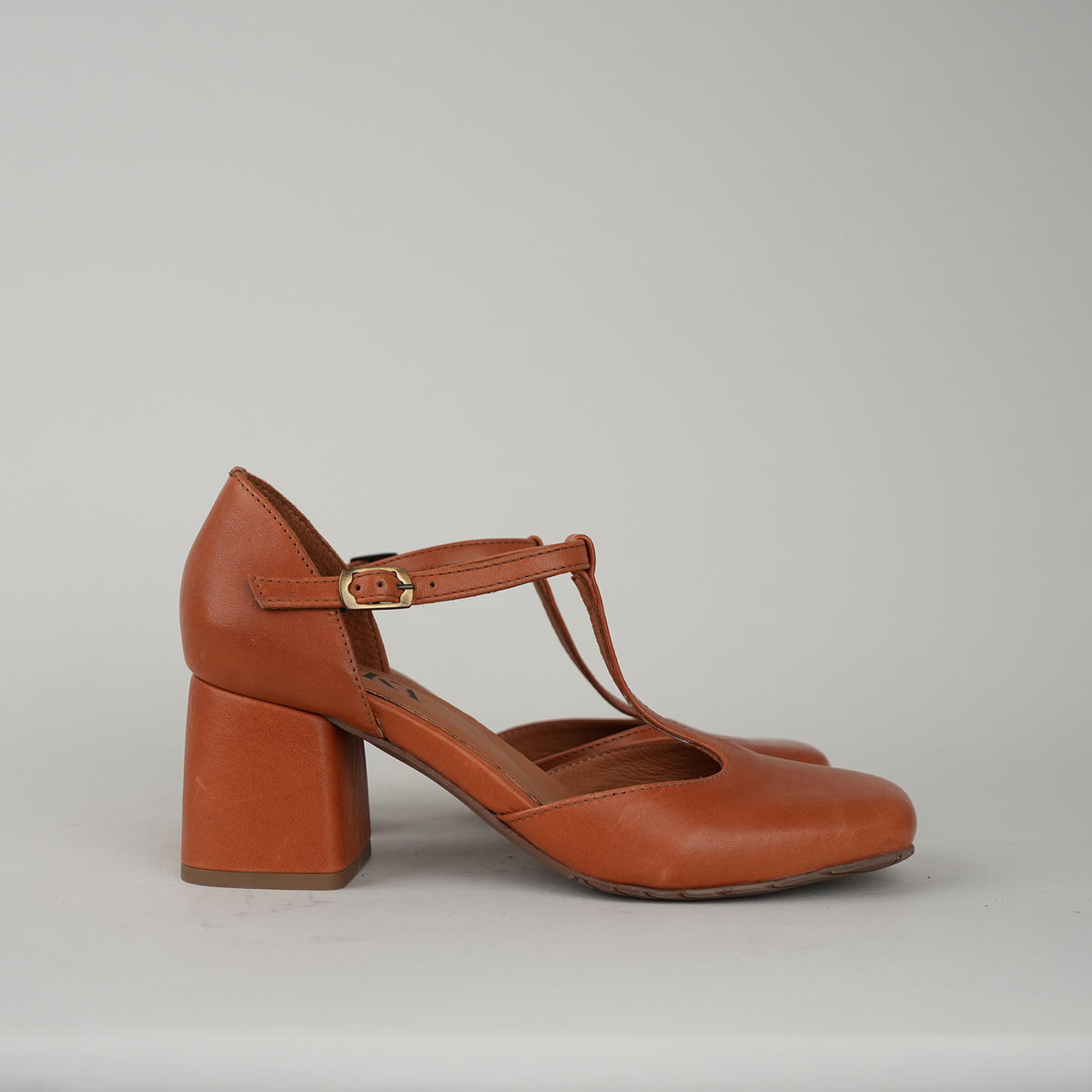 Sample - Joy Tan - Size 37 UK4 Mid Shoe by Esska