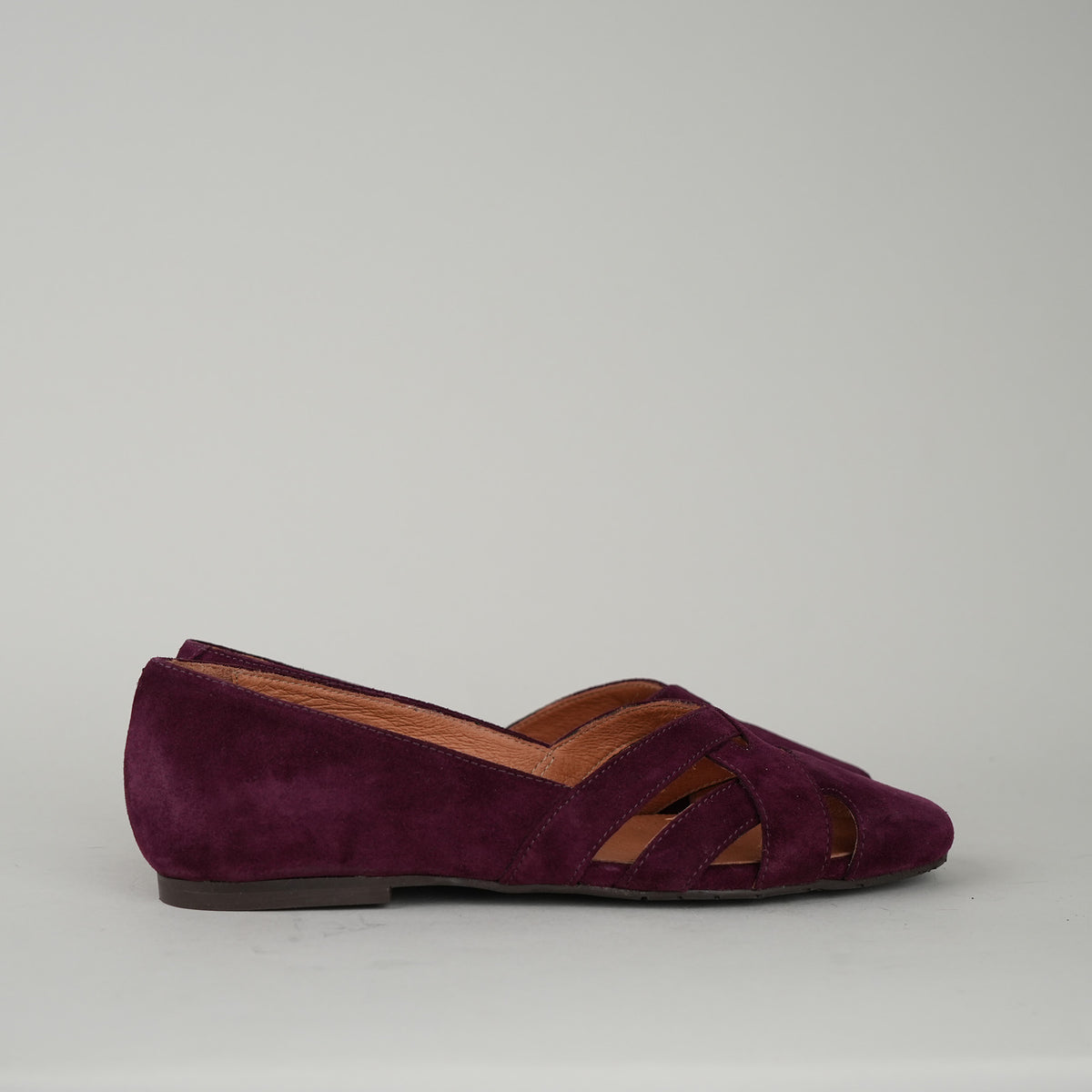 Sample - Ivory Plum - Size 37 UK4 Flat Shoe by Esska