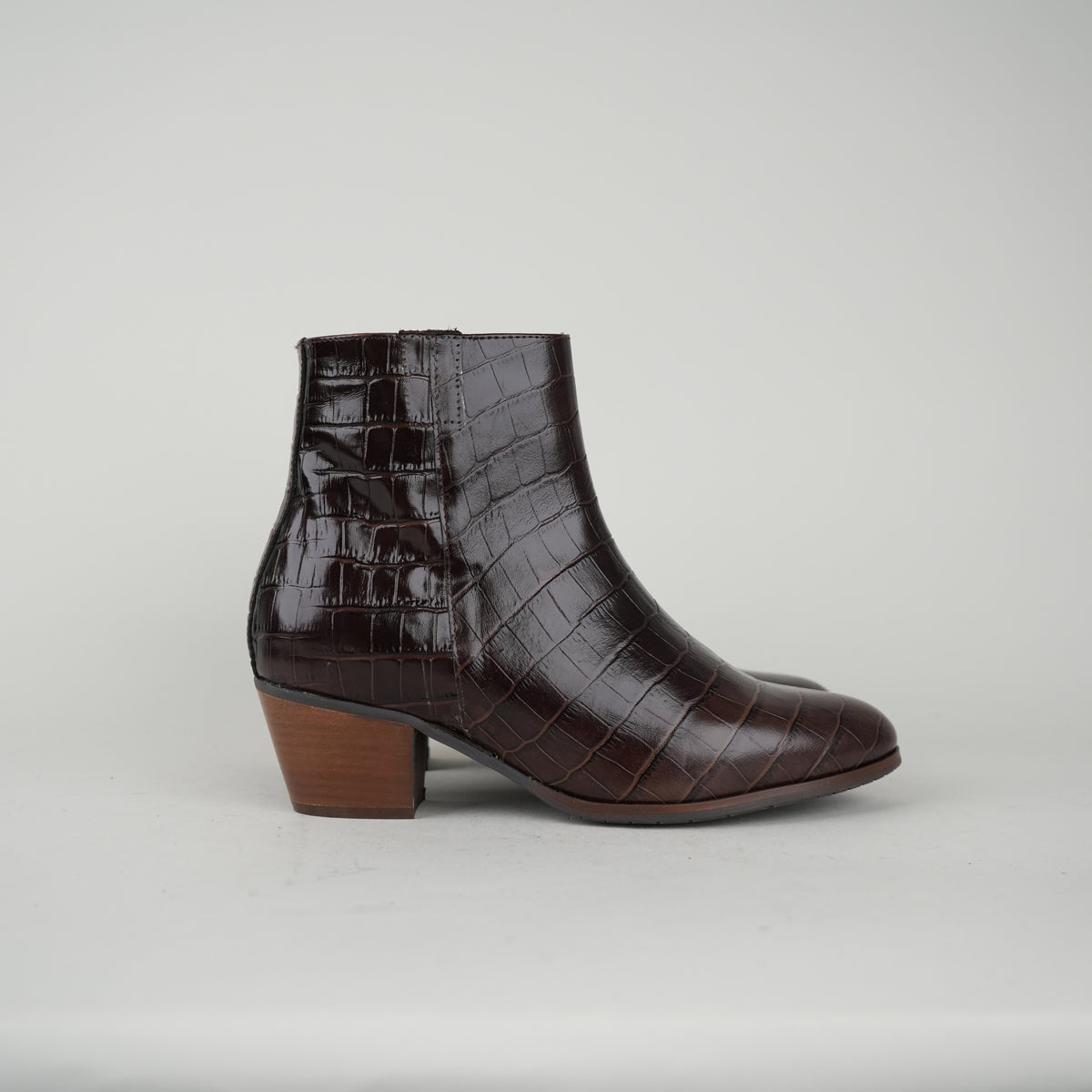 Sample - Gabrielle Dark Brown Croc - Size 37 (UK4)