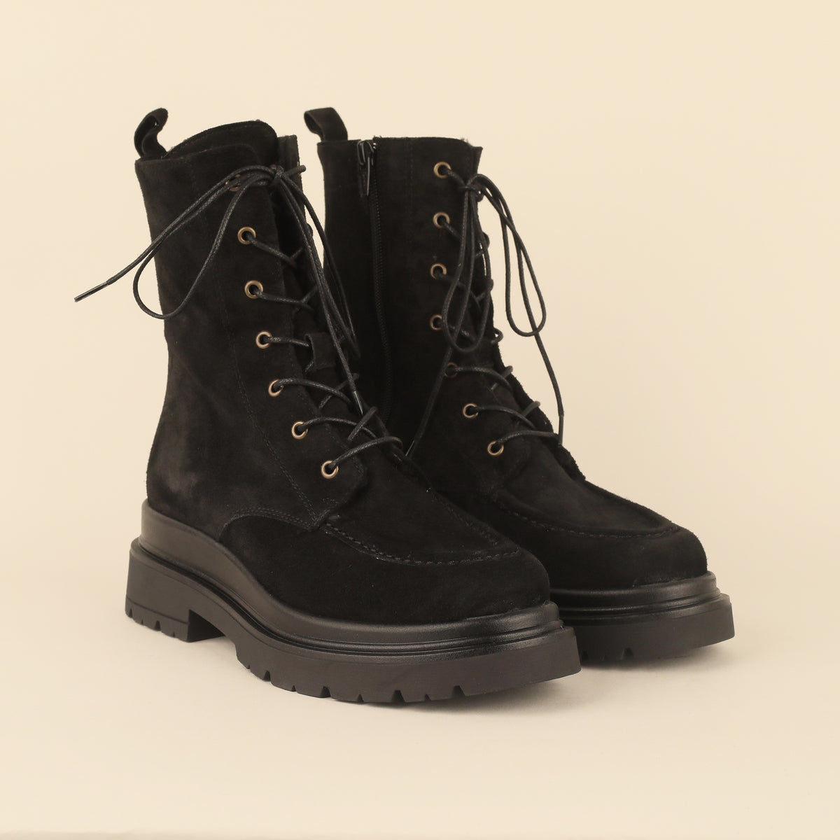 Hayes Black