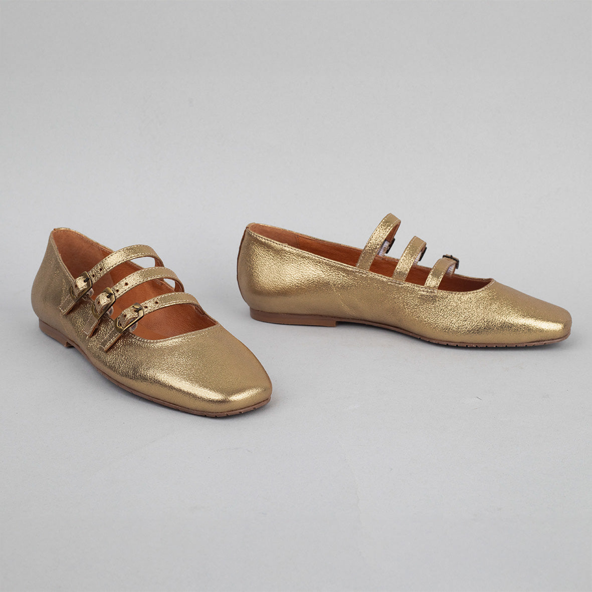 Ilo Gold Dust Flat Shoe by Esska