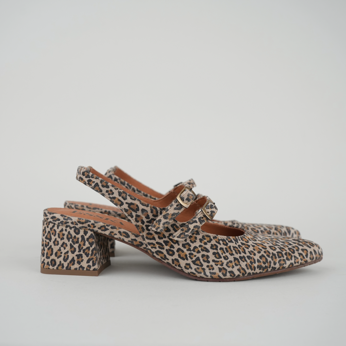 Second - Layal Leopard - Size 39 UK6 Low Shoe by Esska