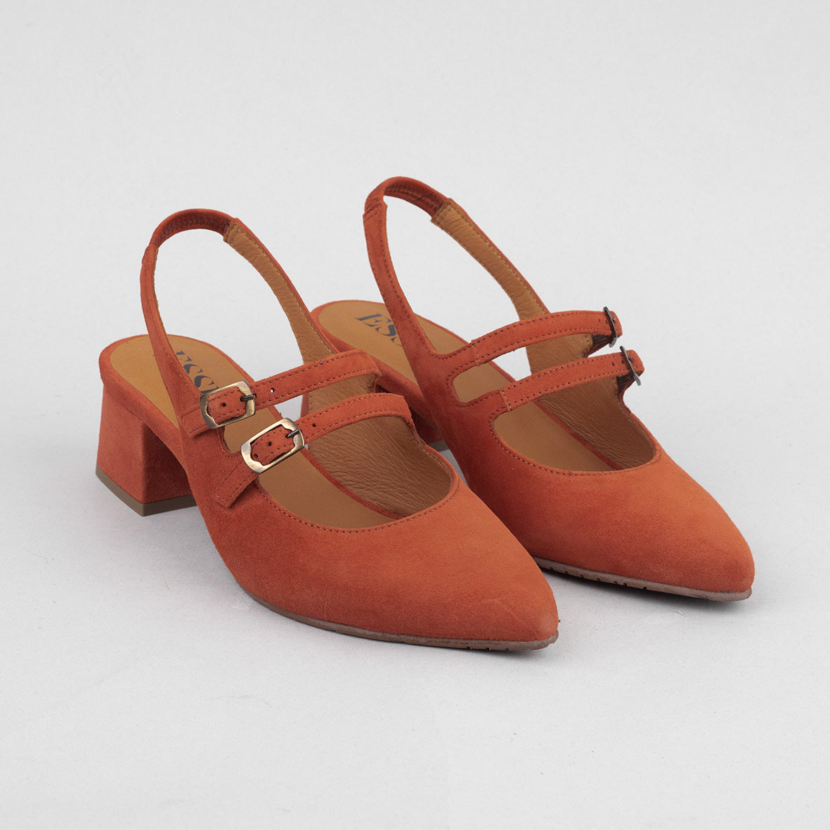 Layal Rust Low Shoe by Esska