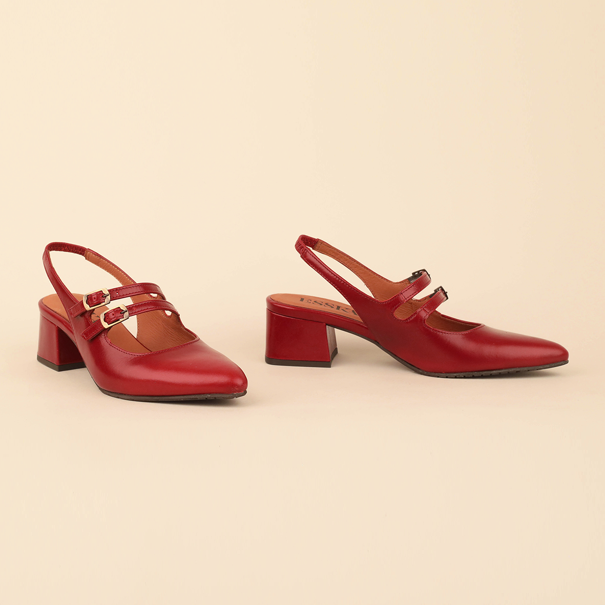 Layal Red Brick Low Shoe by Esska