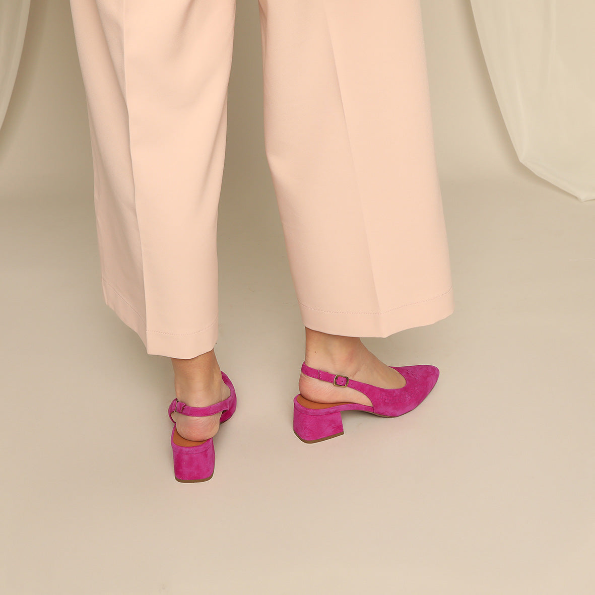 Lily Fuchsia Low Shoe by Esska