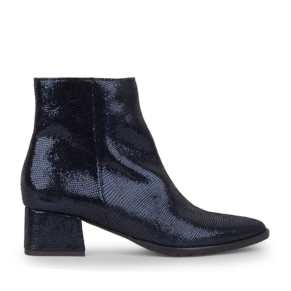Luka Metallic Navy Low Boot by Esska