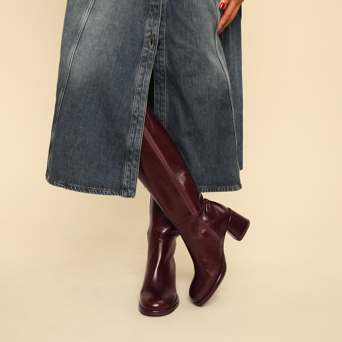 Margot Bordeaux Mid Boot by Esska