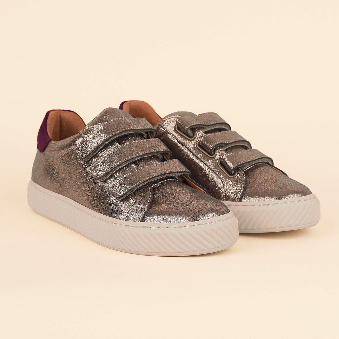 Narla Metallic Iron Trainer by Esska