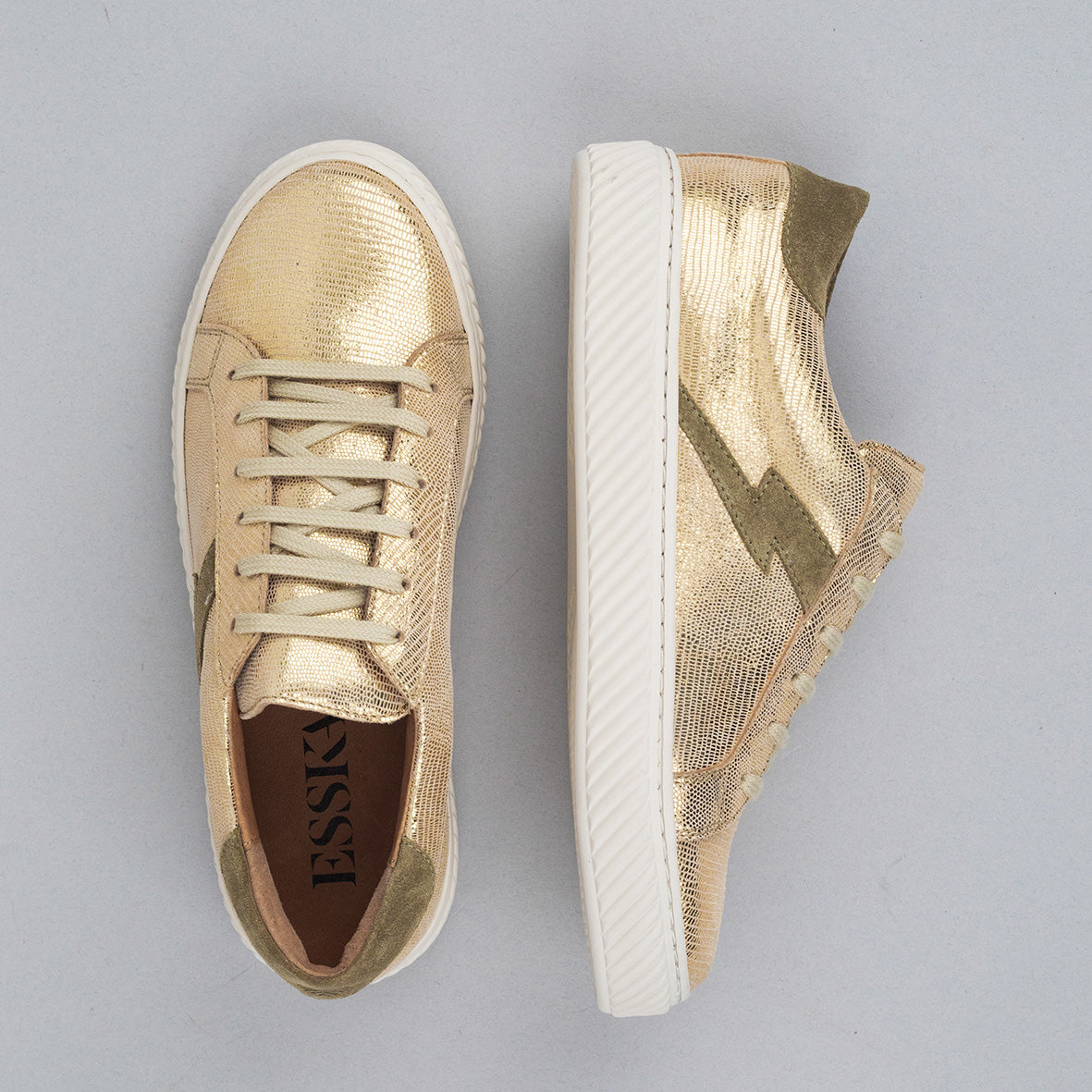 Nola Gold SP Trainer by Esska