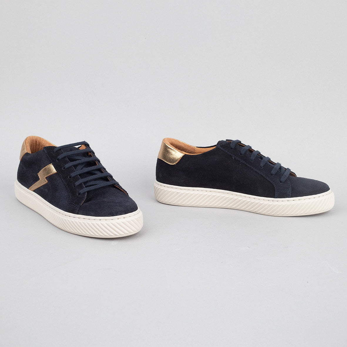Nola Navy Trainer by Esska