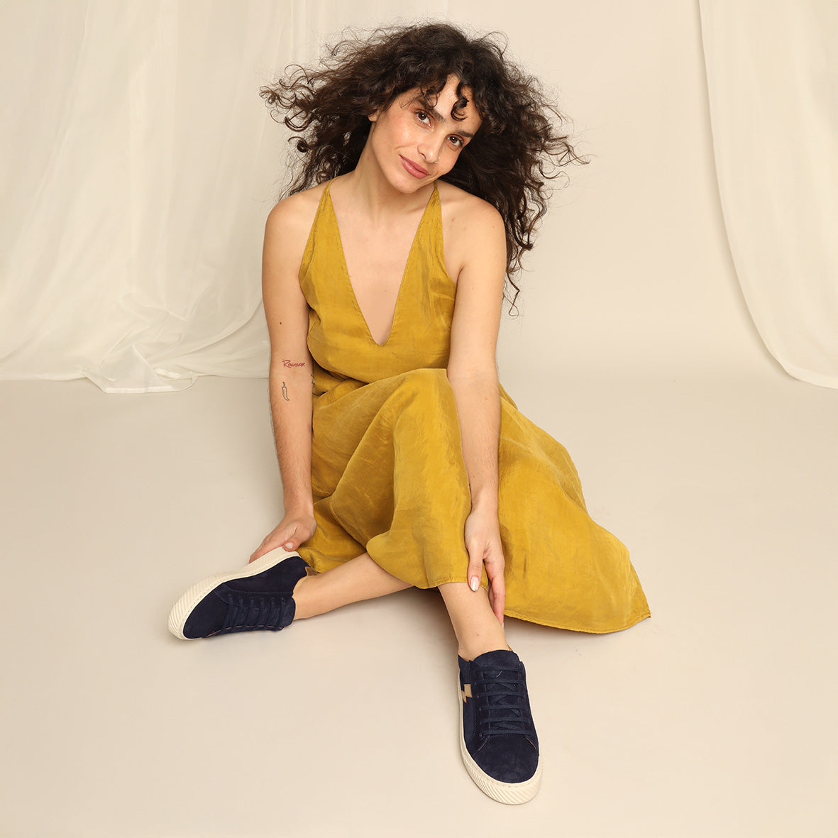 Nola Navy Trainer by Esska