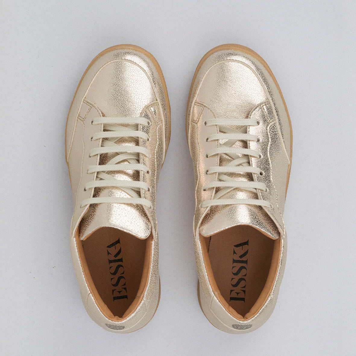 Olly Vegan Platinum Trainer by Esska