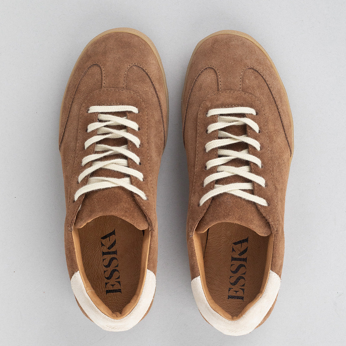 Oslo Chestnut Trainer by Esska